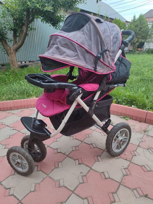 Детская трехколесная коляска