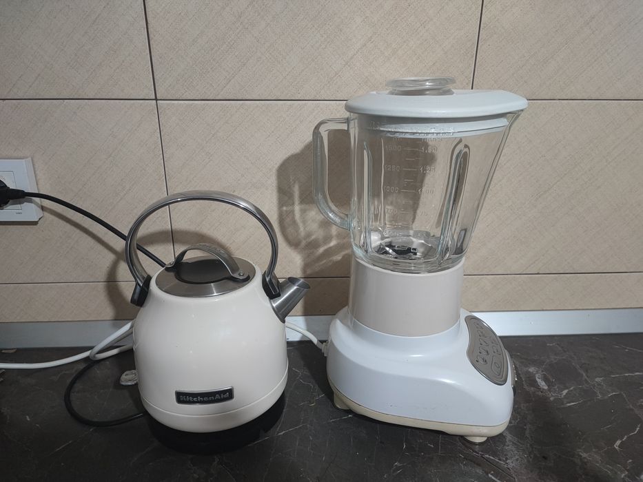Fierbator de apa KitchenAid si mixer blender  550W fabricate in USA