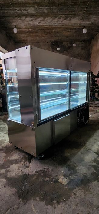 Витринный холодилники