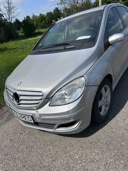 Vind Autoturism Mercedez-Benz w245