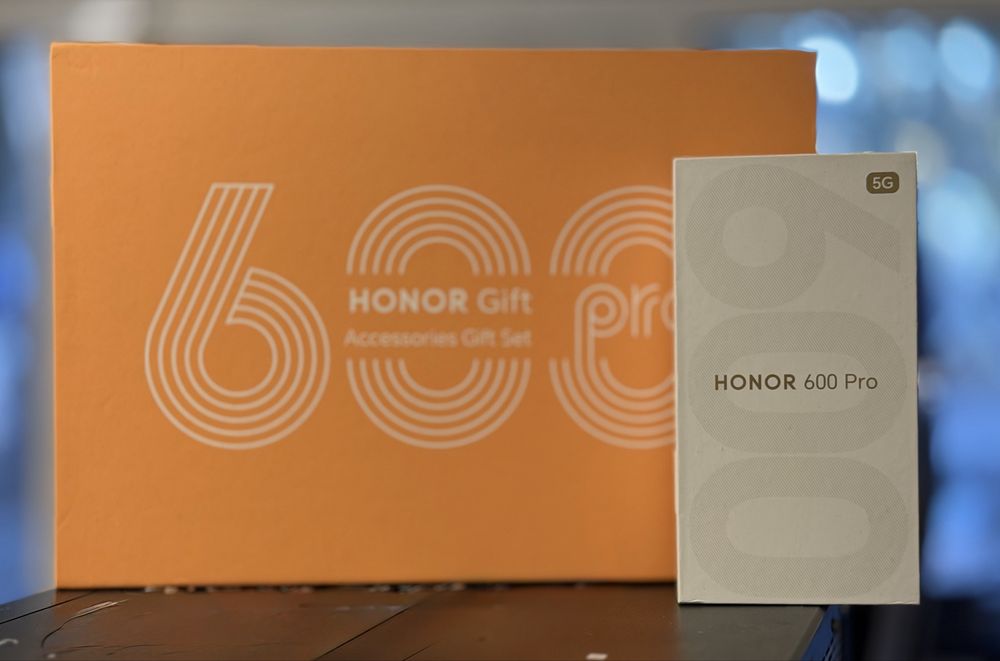 ГАРАНЦИОНЕН!!! HONOR 600 Pro 5G, 12GB RAM, 512GB, Golden White + HONOR Gift Set