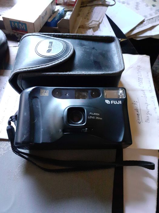 FUJI  аналогов  фотоапарат  -  нов  неизползван