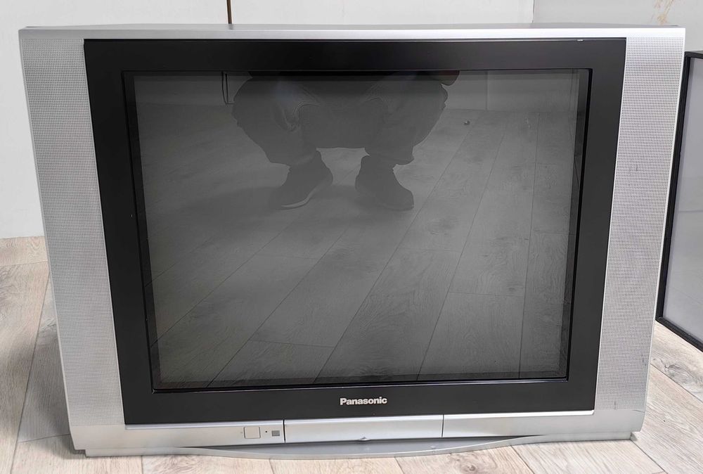 Телевизор Panasonic 29 дюймов