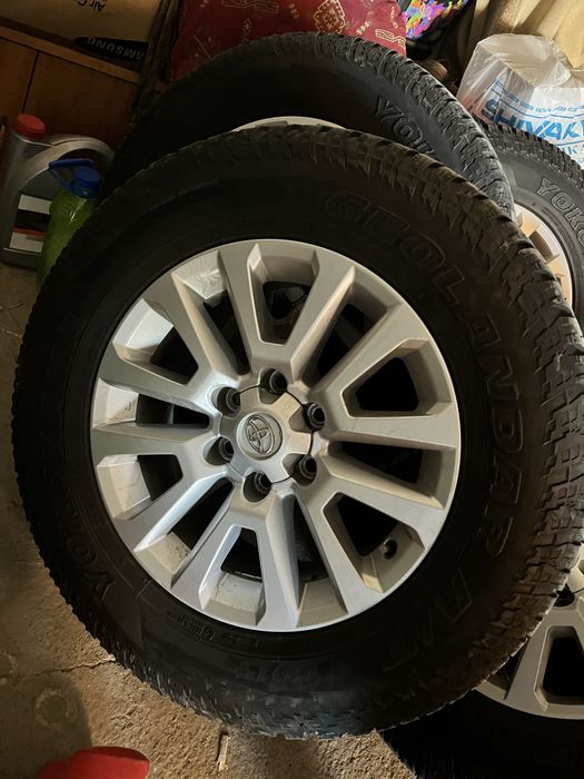 Диски шинами на Прадо