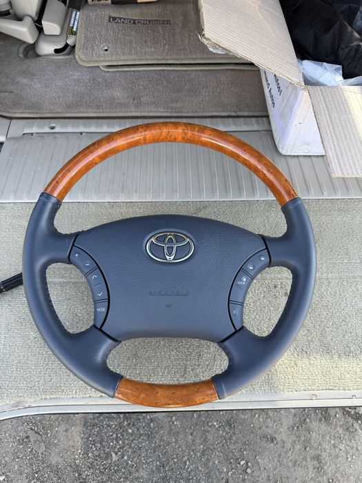 Оригинален волан Toyota Land Cruiser 100