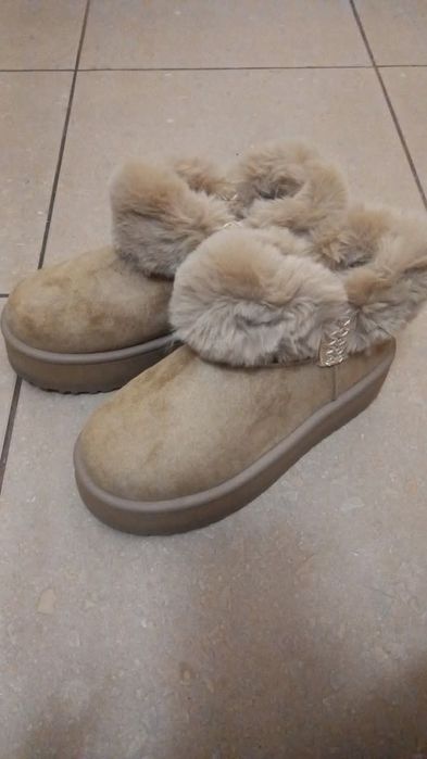 Нови топли и модерни  боти