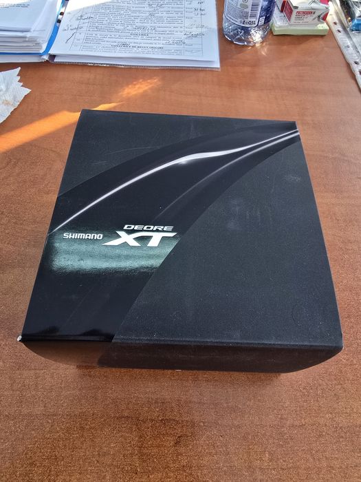 Vand deraior spate Shimano xt M8000 11 viteze, nou