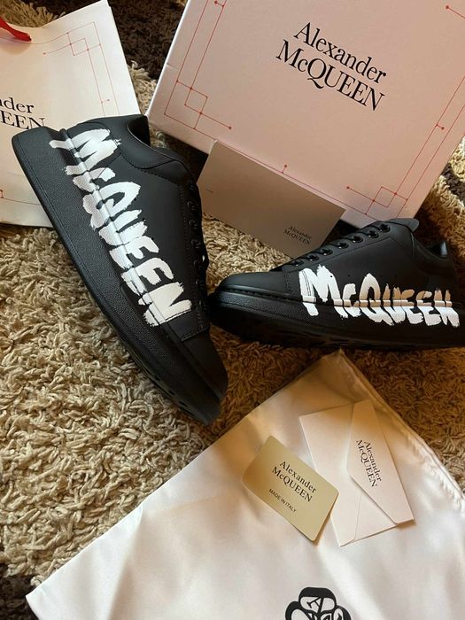 Pantofi Alexander McQueen