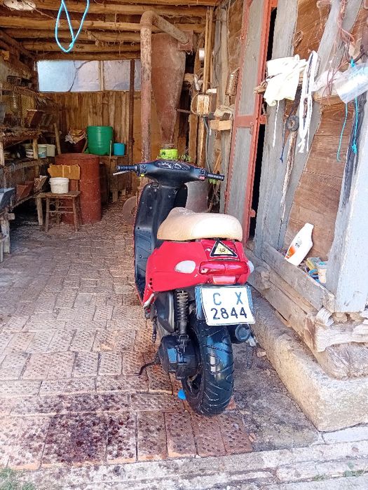 Скутер Piaggio typhoon 80cc