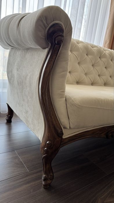 ‼️Нова цена‼️Луксозен класически диван Честърфийлд с дървена рамка