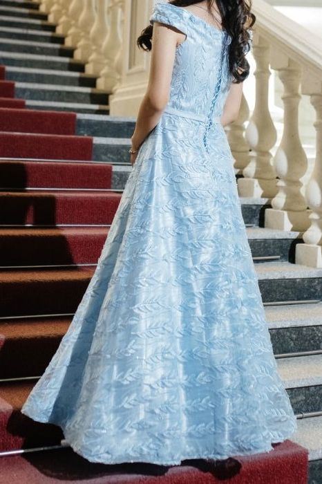 вечернее платье