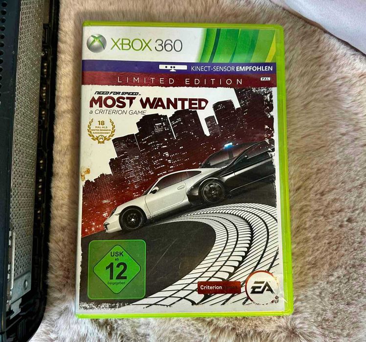 Xbox 360 + 3 игри – GTA V, NFS Most Wanted
