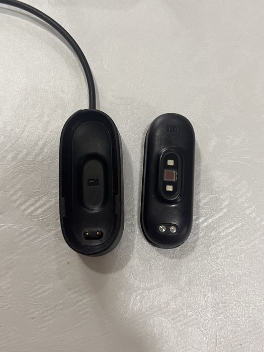 Браслет mi band 4!!