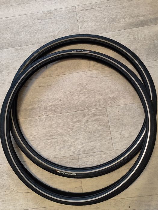 Покрышки 700х38.