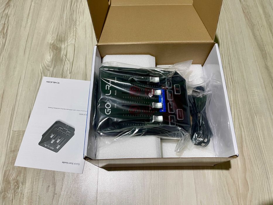 Mixer GoXLR Mini, Podcast, Streaming, TC-Helicon, interfață audio, USB