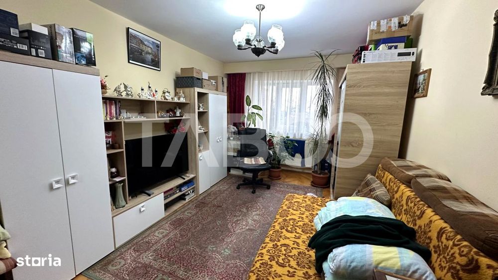 Apartament decomandat 2 camere cu Pivnita zona Valea Aurie Sibiu — fotografia 2