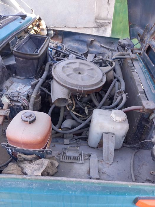 Лада Нива 1.7i 1.7кабуратор На части.