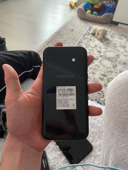 Продам телефоны