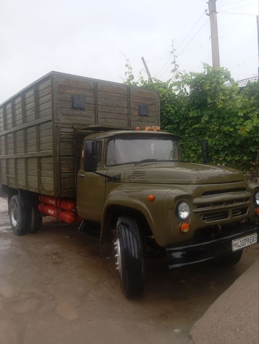 Zil 130.yuk  mashinasi