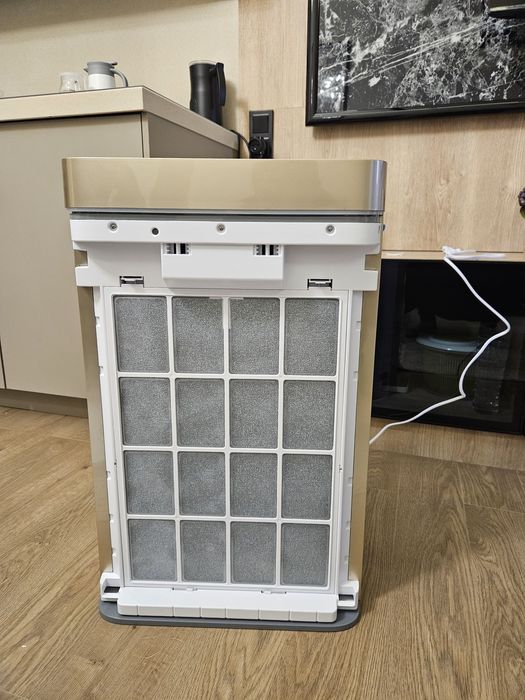 ОЧИСТИТЕЛЬ воздуха и увлажнител воздуха / Havo tozalovchi va namlagich