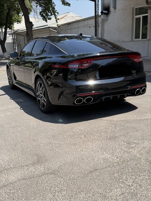 Kia stinger 2023 yil