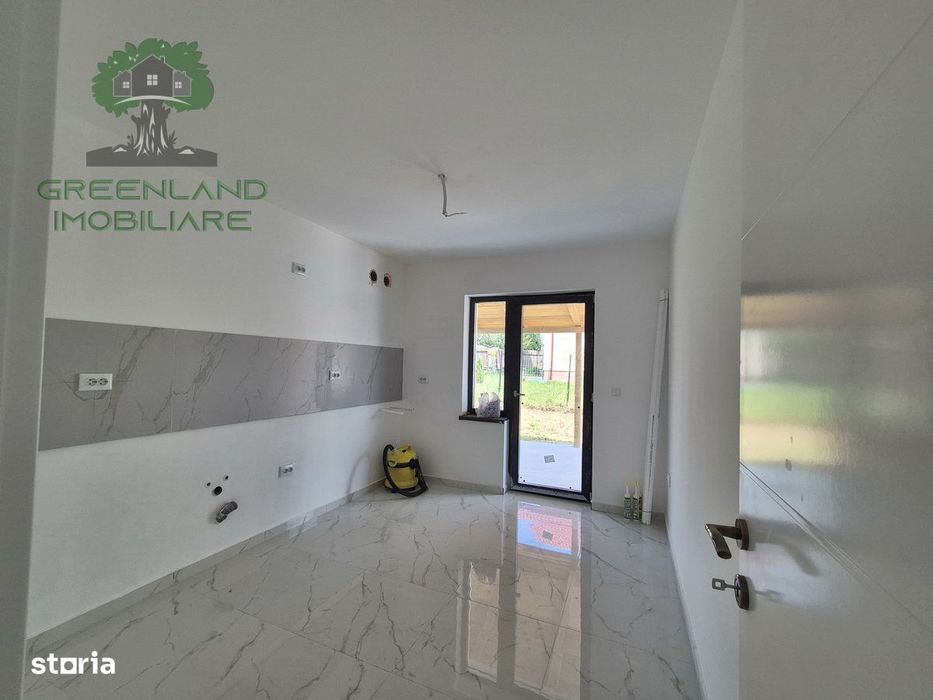 CASA SEMI SINGLE 4 camere, 2 bai, 129mp, teren 270mp, Lunca Cetatuii