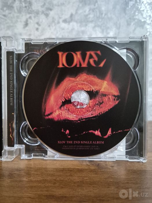 Альбом кпоп группы Xlov