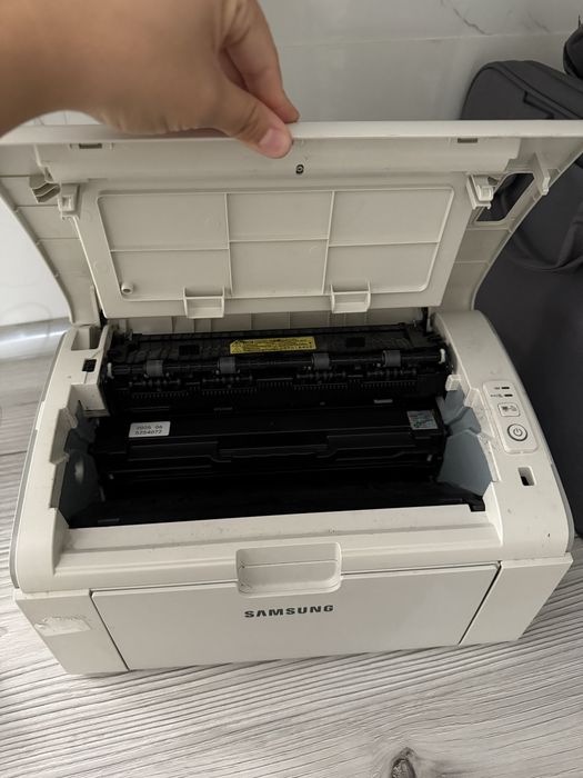 Принтер сатылады. Samsung ML-2165