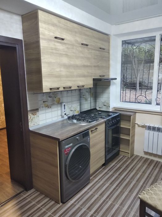 Кухонная мебель на заказ.