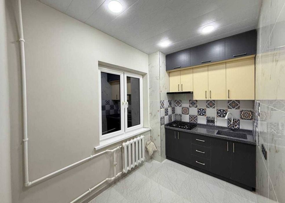 Срочно Продаётся Яккасарай Башлык 2/2/5 евро ремонт с мебелью !