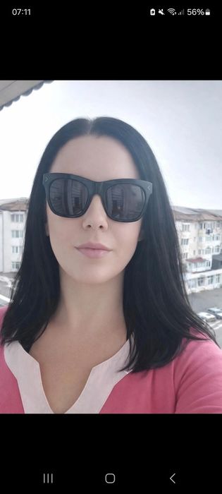 Ochelari de soare Kendall + Kylie – model trendy, stare impecabilă