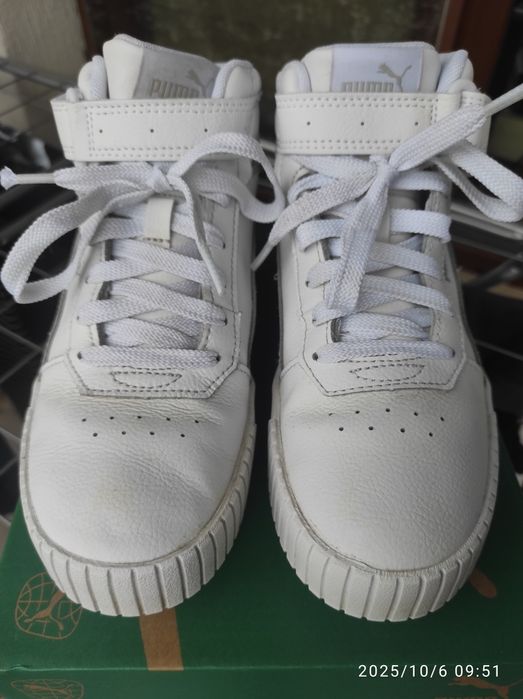 Високи кецове Puma Carina white