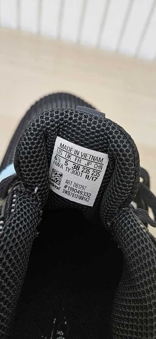 Adidasi Questar TND W