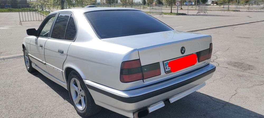 BMW_E34.  Срочно продам