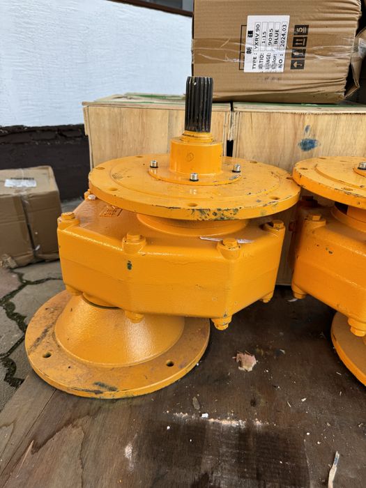 БСУ редуктор цемент шнек бетон электродвигатель бетоносмеситель завот