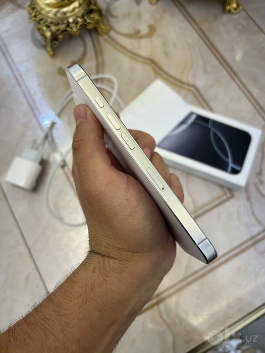 Iphone 16 pro srochna