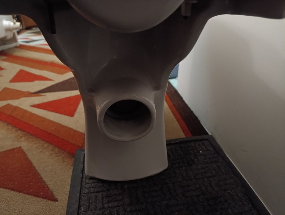 Продавам моноблок и мивка