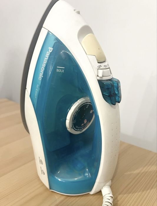 Panasonic утюг  панасоник белый