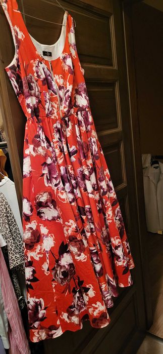 Rochie de zi pentru eveniment