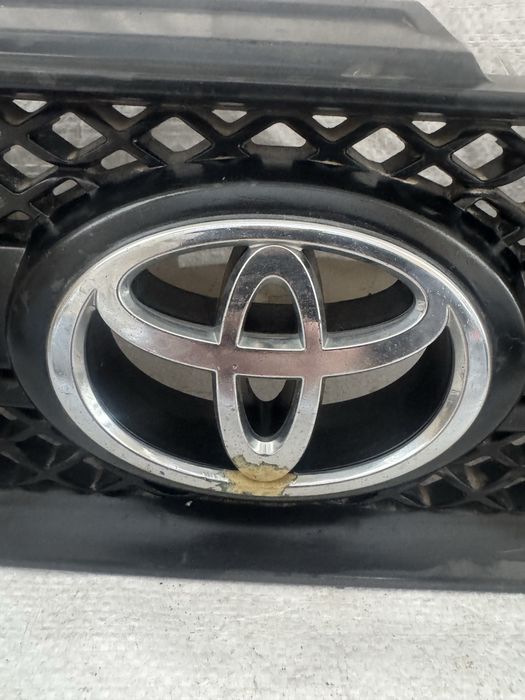 Оригинална решетка Тойота РАВ 4 Toyota RAV4