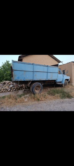 Zapchastga Gaz 53 sotiladi