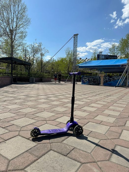 Продам самокат в отличном состоянии