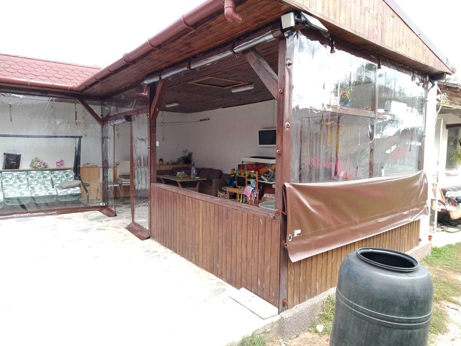 Folie transparenta cu bride si capse terase / foisoare