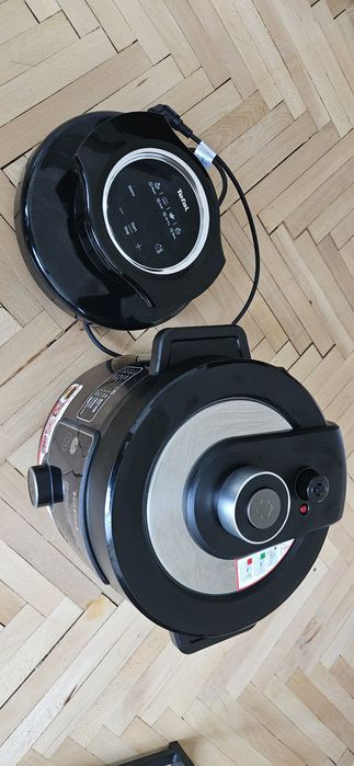 Мултикукър под налягане MULTICOOKER TEFAL Turbo cuisine & fry CY778830 вместимост 7.6 Л / 5 Л 7.60 L