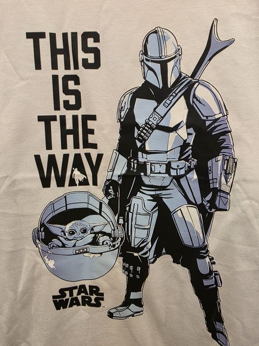 Нови тениски с етикет