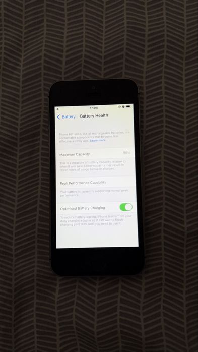 iPhone 5c и SE 2016 16gb (цената е за двата може поотделно)
