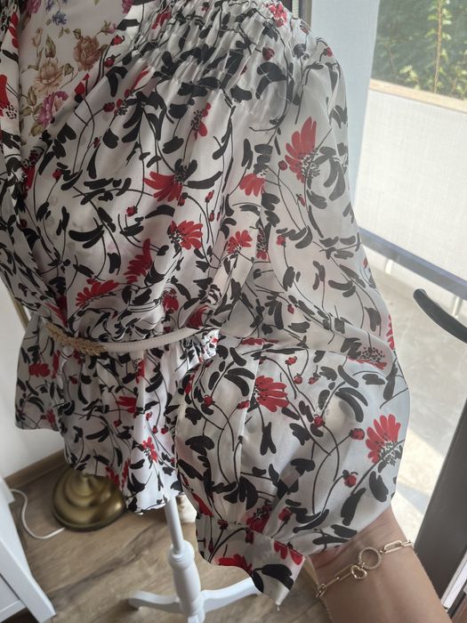 Bluza bufanta, marimea L