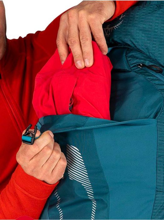 Туристическа чанта/раница за преходи 65 литра Osprey Atmos AG 65 backpack