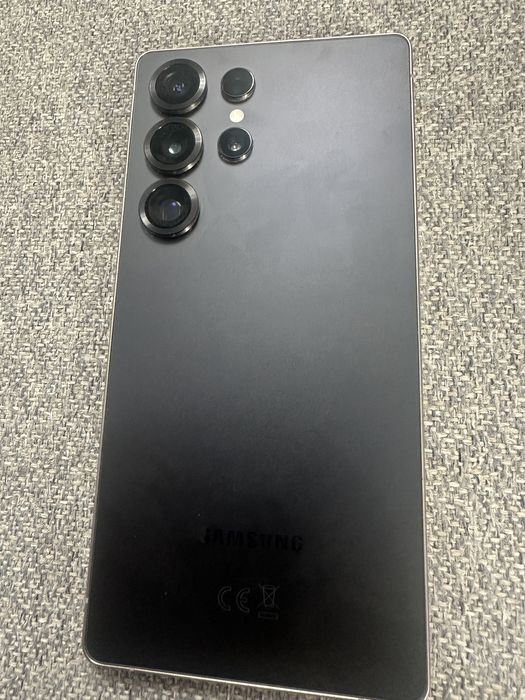 Vand S25 ultra impecabil