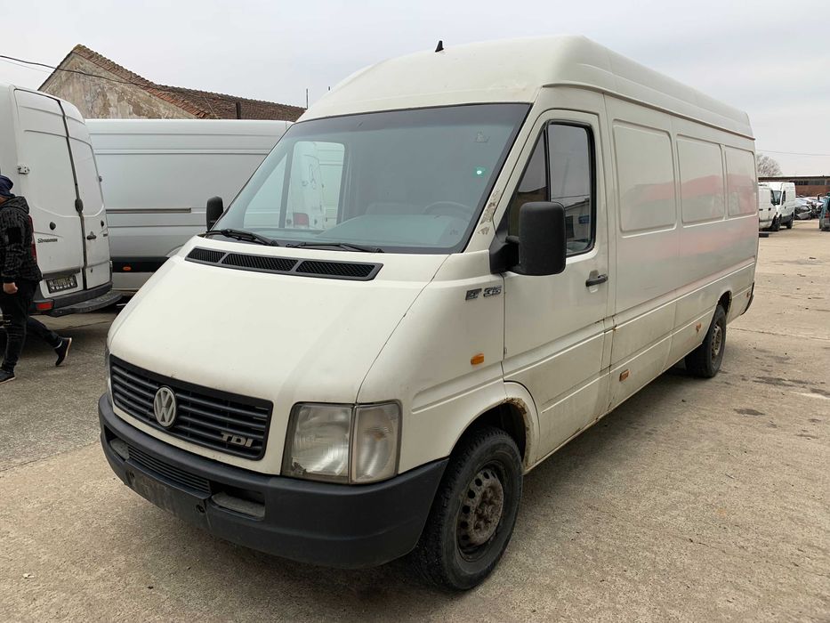 Dezmembrez PIESE Volkswagen LT 28,35,46 motor 2.5 TDI BBF,AHD,AVR,ANJ si 2.8 TDI MAN tip ATA,AUH 2005